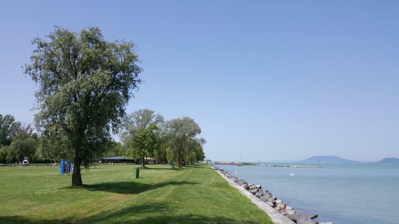 Lelle Resort Cb34 Balatonlelle Exteriér fotografie
