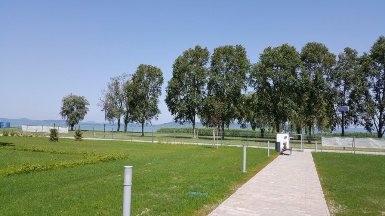 Lelle Resort Cb34 Balatonlelle Exteriér fotografie