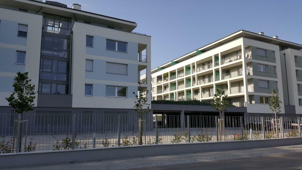 Lelle Resort Cb34 Balatonlelle Exteriér fotografie